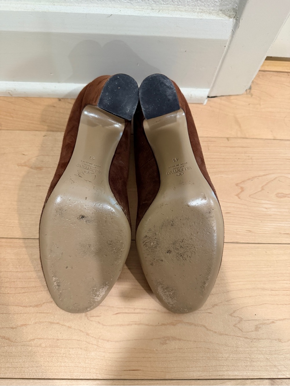 Valentino Brown Suede Round-Toe Pumps - Picture 9 of 10